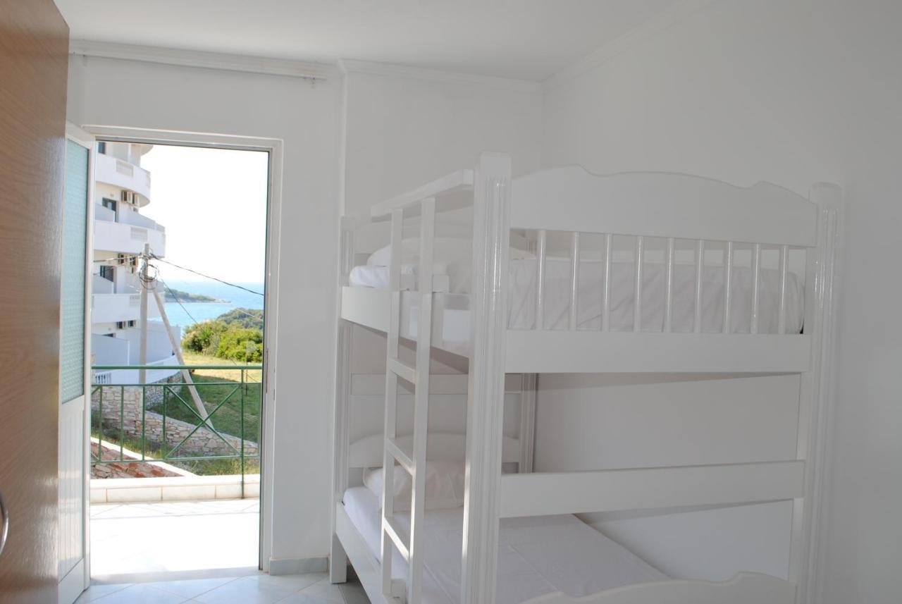 Hotel Mikela Ksamil Exterior photo